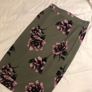Purple and grey pencil skirt M